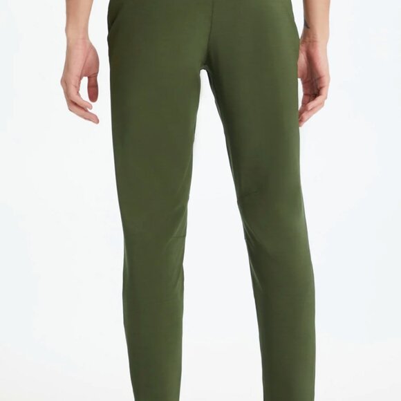 Fabletics "The Only" 4-way Stretch Pant, Burgundy/Rust/Oxblood, 34 X 32 - Picture 10 of 14